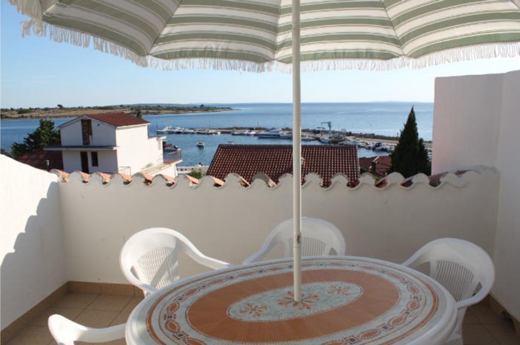Cosmic Gate Apartments (Adults Only) Novalja Extérieur photo